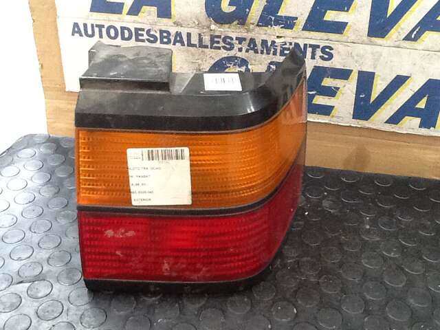 Piloto Trasero Derecho Volkswagen Passat 1.8