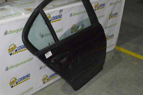 Foto 3ª: Puerta Trasera Derecha Bmw Serie 3 315 330D [306D1] (2000)