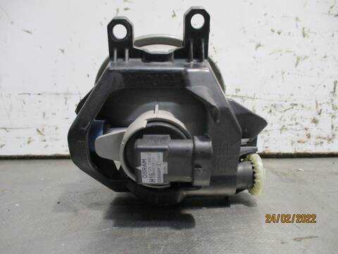 Foto 4ª: Faro Antiniebla Delantero Derecho Peugeot 306 XT BERLINA 90CV 66KW [RHY] (2000)
