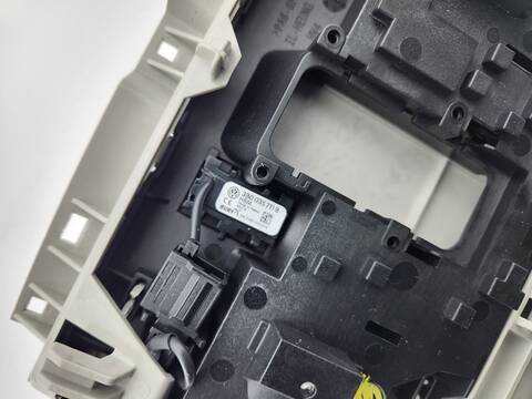 Foto 2ª: Luz Interior Volkswagen T-Cross LIFE 116CV 85KW [DKRF] (2020)