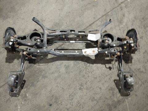 Puente Trasero Volkswagen Golf ADVANCE 105CV 77KW