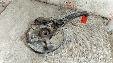 Foto 2ª: Mangueta Delantera Izquierda Mercedes Clase ML 320 3.0 CDI W164) 224CV 165KW 164.122) [OM642940] (2005)