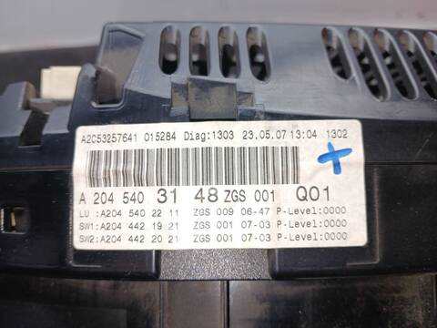 Foto 3ª: Cuadro de Instrumentos Mercedes Clase C 160 C 220 CDI 204.008) 170CV 125KW [646811] (2007)