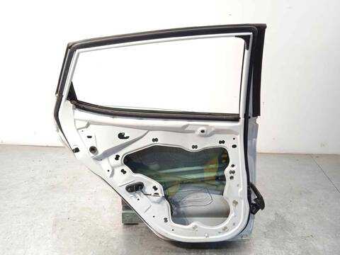 Foto 4ª: Puerta Trasera Izquierda Ford Fiesta 1.5 TDCI 86CV 63KW [XUJM] (2019)