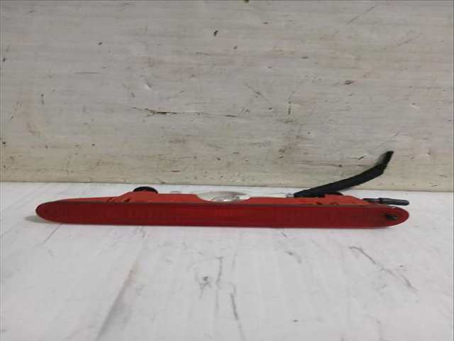 Piloto Trasero Central Peugeot Rifter 1.5 BLUEHDI 100 102CV