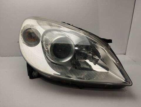 Faro Derecho Mercedes Clase B 150 180 CDI 245.207) 109CV 80KW
