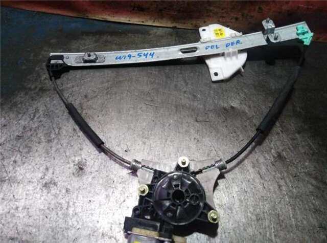 Foto 3ª: Elevalunas Eléctrico Delantero Derecho Kia Rio 1.2 16V [G4LA]