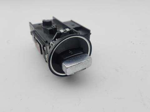 Foto 2ª: Motor de Arranque Volkswagen Passat HIGHLINE BLUEMOTION 140CV 103KW [CFFB] (2012)