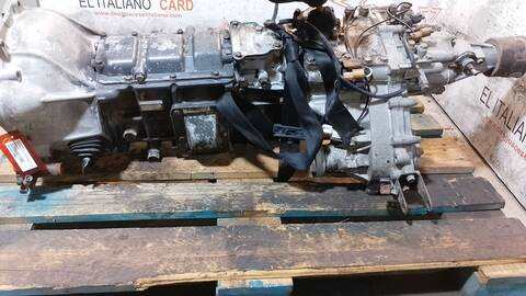 Foto 4ª: Caja Cambios Mitsubishi Montero 2500 TD GL FUN LINE 2-PTAS.) 99CV 73KW (1995)