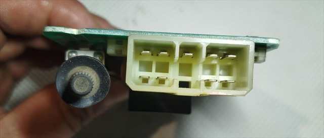 Foto 2ª: Centralita Aire Acondicionado Toyota 4 Runner 3.0 T DIESEL 1KZT (1995)