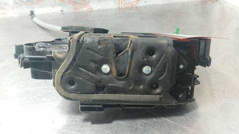 Foto 4ª: Cerradura Puerta Delantera Izquierda Volkswagen Polo ADVANCE 95CV 70KW [CHZ] (2018)