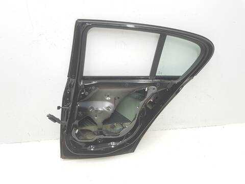 Foto 3ª: Puerta Trasera Derecha Bmw Serie 1 114 118D (2015)