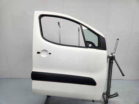 Foto 2ª: Puerta Delantera Derecha Peugeot Partner ACCS HDI 92 93CV [9H06] (2015)