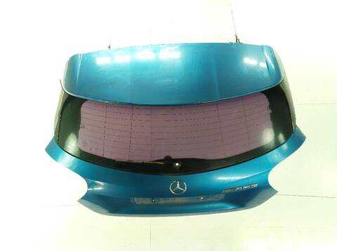 Portón Mercedes Clase A 140 A 180 CDI - D 176.012)