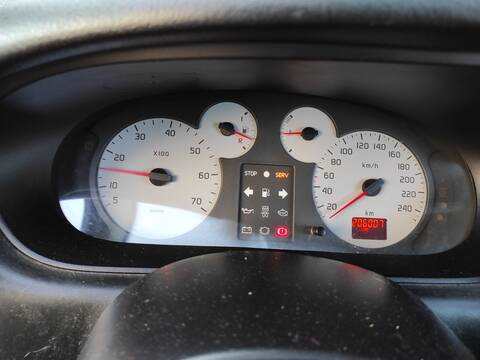 Cuadro de Instrumentos Renault Scenic F9Q732 RX4 JA0)