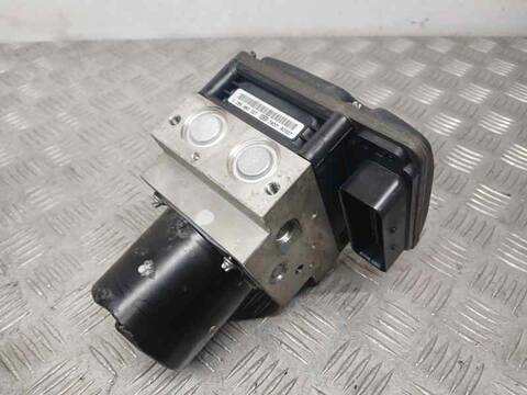 Foto 2ª: Abs Bmw Serie 5 518 520 D BERLINA 177CV 130KW [N47D20A] (2008)