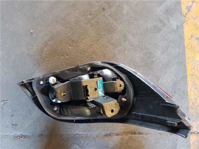 Foto 2ª: Piloto Trasero Derecho Bmw Serie 5 518 3.0 530I [3.0 LTR. - 170 KW 24V CAT] [M54 306 S3]