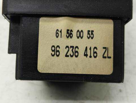 Foto 3ª: Mando Multifuncion Citroen Saxo 1.5 D SX 57CV 42KW [VJZ] (1999)