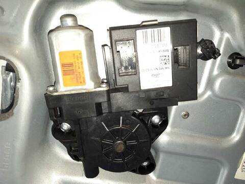 Foto 3ª: Elevalunas Manual Trasero Derecho Ford Kuga TITANIUM 136CV 100KW [G6DG] (2009)