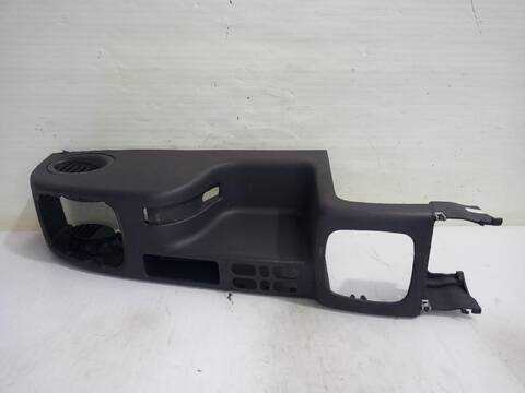 Foto 2ª: Consola Central Mercedes Clase A 140 170 CDI 168.009) 95CV [OM668942] (1997)