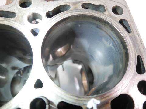 Bloque Motor Audi A4 136 CV 100KW