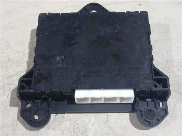 Foto 2ª: Centralita Motor ECU Toyota Prius HÍBRIDO BASIS [HÍBRIDO 57 KW ( 1.5 LTR. - 57 CAT)] [1NZ-FXE]