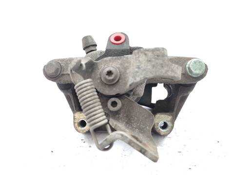 Foto 3ª: Pinza Freno Trasera Derecho Ford Mondeo 2.0 16V TDDI - TDCI 115CV 85KW [HJBB] (2004)