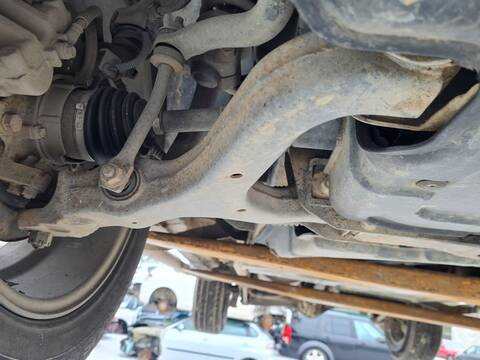Brazo Suspension Delantero Derecho Ssangyong Actyon 200 XDI 141CV 104KW