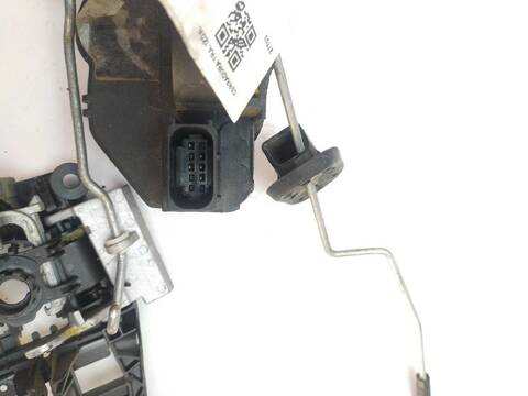 Foto 3ª: Cerradura Puerta Trasera Izquierda Opel Zafira 1.6 CDTI 75) (2011)