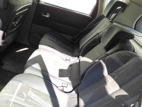 Asientos Traseros Renault Scenic K4M782 JM)