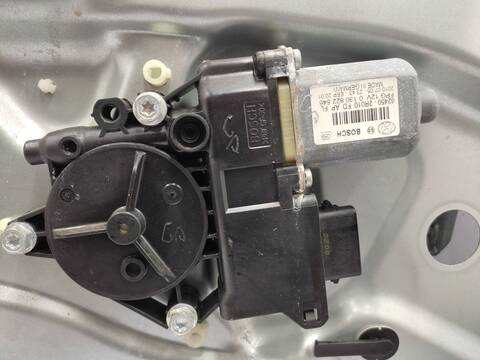 Foto 2ª: Elevalunas Eléctrico Delantero Izquierdo Hyundai i30 1.6 CRDI 128CV 94KW [D4FB] (2011)