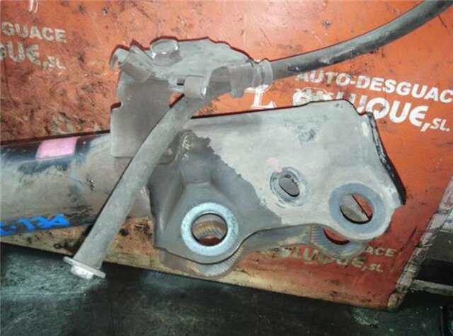 Amortiguador Delantero Izquierdo Toyota Verso 1.6 ADVANCE [1.6 LTR. - 82 KW D-4D CAT]