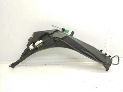 Foto 4ª: Deposito Limpiaparabrisas Peugeot 308 ACTIVE 92CV 68KW [9H06] (2013)
