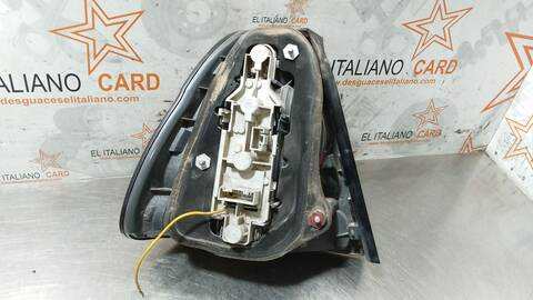 Foto 3ª: Piloto Trasero Derecho Bmw Serie 3 315 320TD M SPORT 150CV 110KW [204D4] (2004)