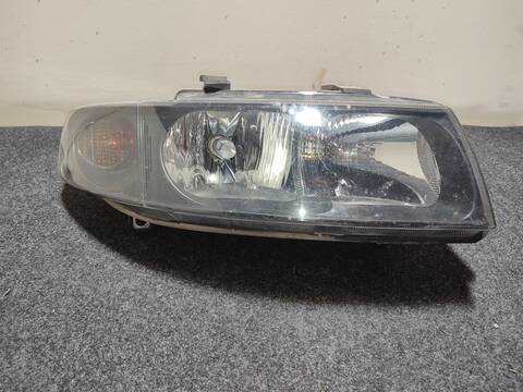 Faro Derecho Seat Leon VERSION INDEFINIDA