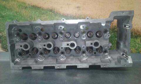 Foto 3ª: Culata Mercedes Clase ML 320 4.0 CDI 32V CAT W163) [628963] (1997)