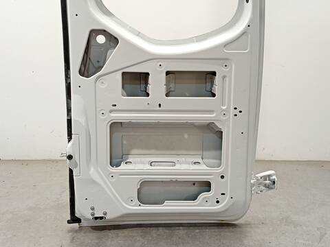 Foto 4ª: Puerta Trasera Izquierda Mercedes Sprinter 419 CDI RWD 907.643 907.645 907.647) 190CV 140KW FURGONETA [654920] (2024)