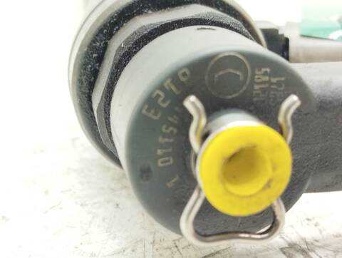 Foto 3ª: Inyectores Opel Astra COSMO BERLINA 101CV 74KW [Z17DTH] (2005)