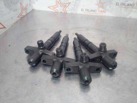 Foto 4ª: Inyectores Mitsubishi Montero 3.2 DI-D ALL-FOUR 5-PTAS.) 160CV 118KW [D 4M41] (2002)