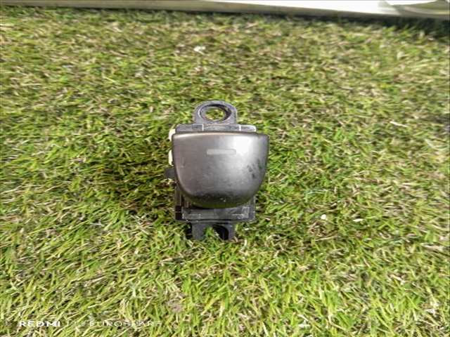 Botonera Elevalunas Nissan Navara 2.3 TD D23