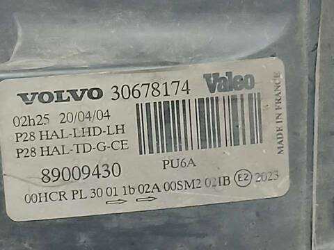 Foto 3ª: Faro Izquierdo Volvo XC 90 D5 SUMMUM 7 ASIENTOS) 163CV 120KW [D5244T] (2004)