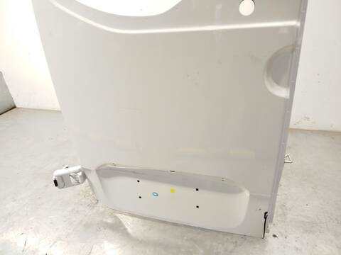 Foto 2ª: Puerta Trasera Izquierda Mercedes Sprinter 419 CDI RWD 907.643 907.645 907.647) 190CV 140KW FURGONETA [654920] (2024)