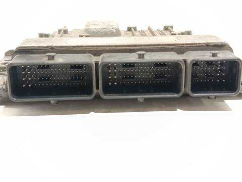 Foto 4ª: Centralita Motor ECU Opel Movano 2.3 CDTI FWD FV) 131CV 96KW FURGONETA [M9T 704] (2018)