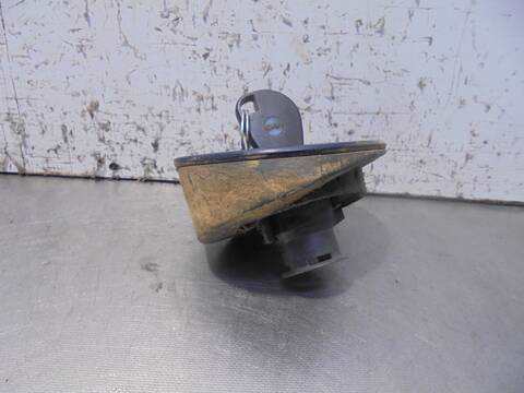 Foto 2ª: Tapa Exterior Combustible Citroen Berlingo 1.9 DIESEL 68CV 50KW (1999)