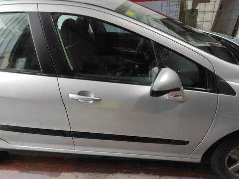Puerta Delantera Derecha Peugeot 308 5FW