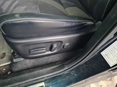 Foto 4ª: Asientos Traseros Toyota Rav4 2.0 4WD ZSA44_) 151CV 112KW [3ZR-FAE] (2017)