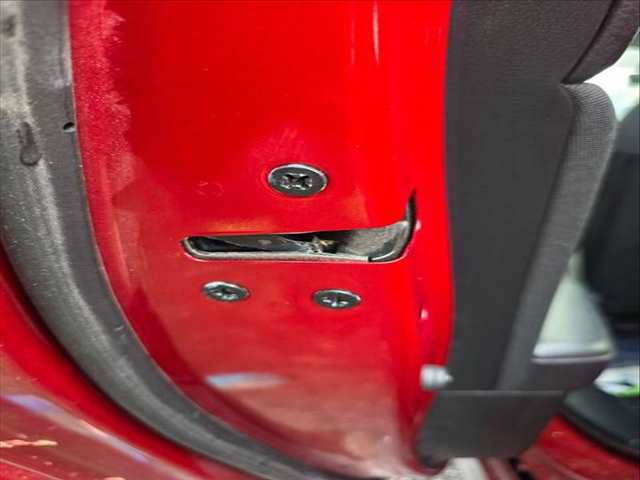 Cerradura Puerta Trasera Izquierda Mazda 3 EXCLUSIVE-LINE 122CV 90KW