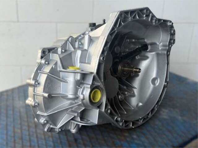 Foto 2ª: Caja Cambios Renault Trafic 2.5 29 CN COMBI6 ACRISTALADO PARCIAL [2.5 LTR. - 99 KW DCI DIESEL CAT]