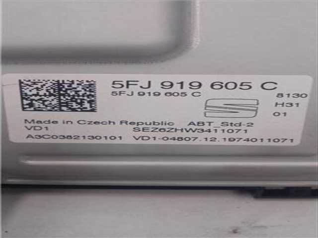 Foto 2ª: Pantalla Multifuncion Seat Ateca 1.0 ERENCE [1 0 LTR. - 85 KW TSI] 116CV