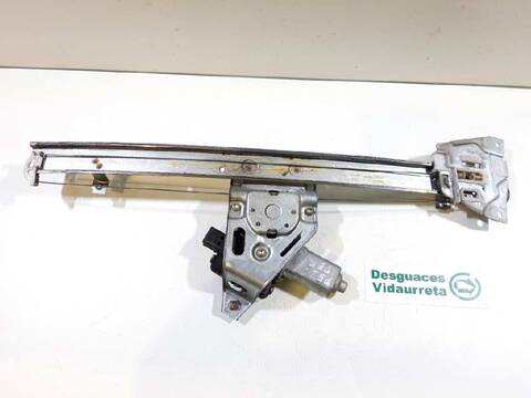 Foto 2ª: Elevalunas Eléctrico Delantero Derecho Mitsubishi Montero 3.2 DI-D CAT 165CV 121KW [4M41] (2000)